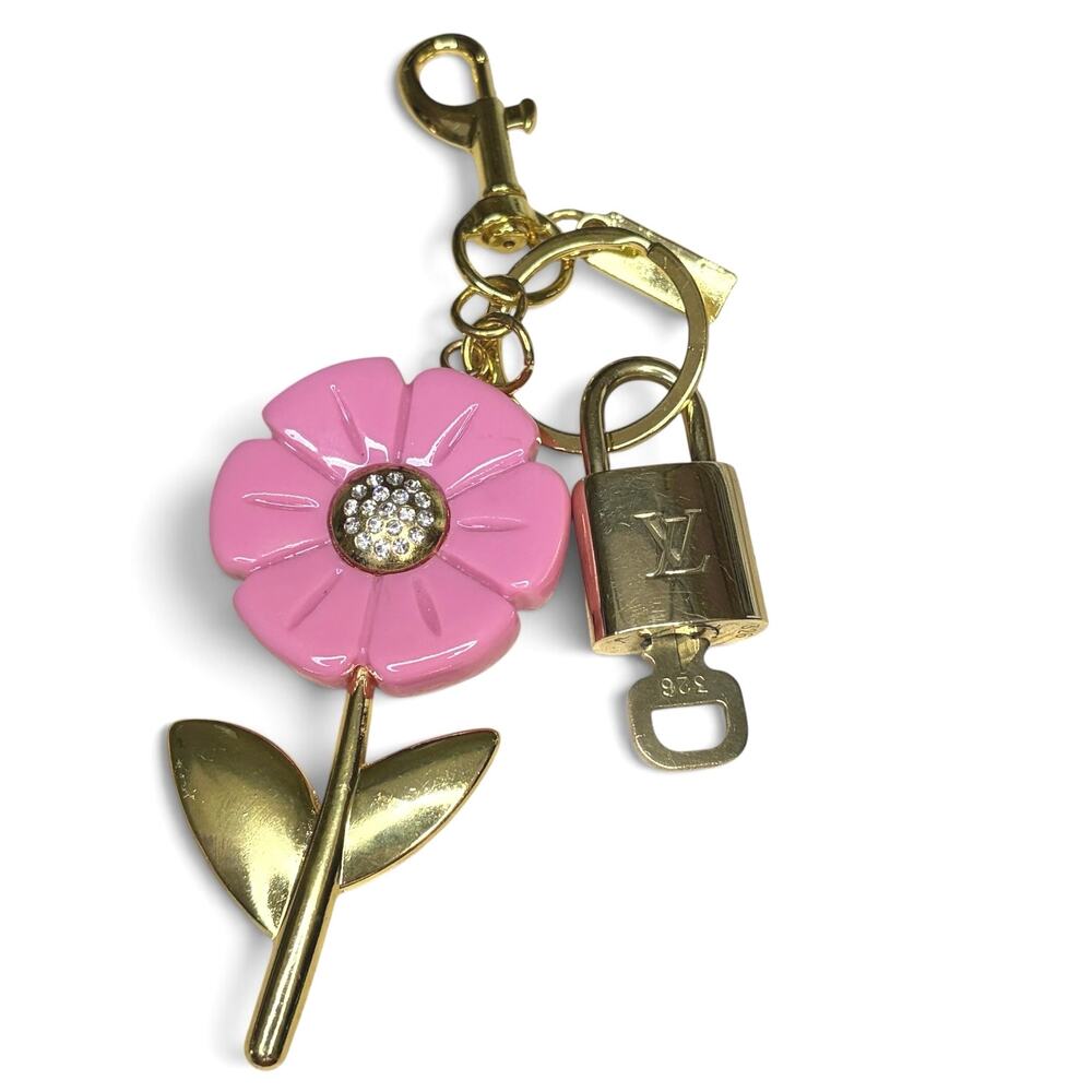 Louis Vuitton Lock & Key #326 w/a Pink Rhinestone Flower Charm Keychain